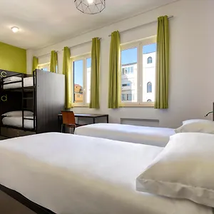 Albergue The Romehello